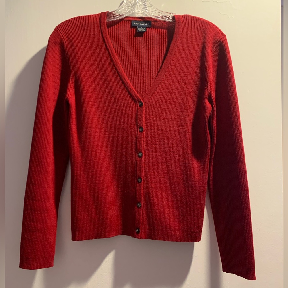 Ladies Anne Taylor Red V-Neck Sweater